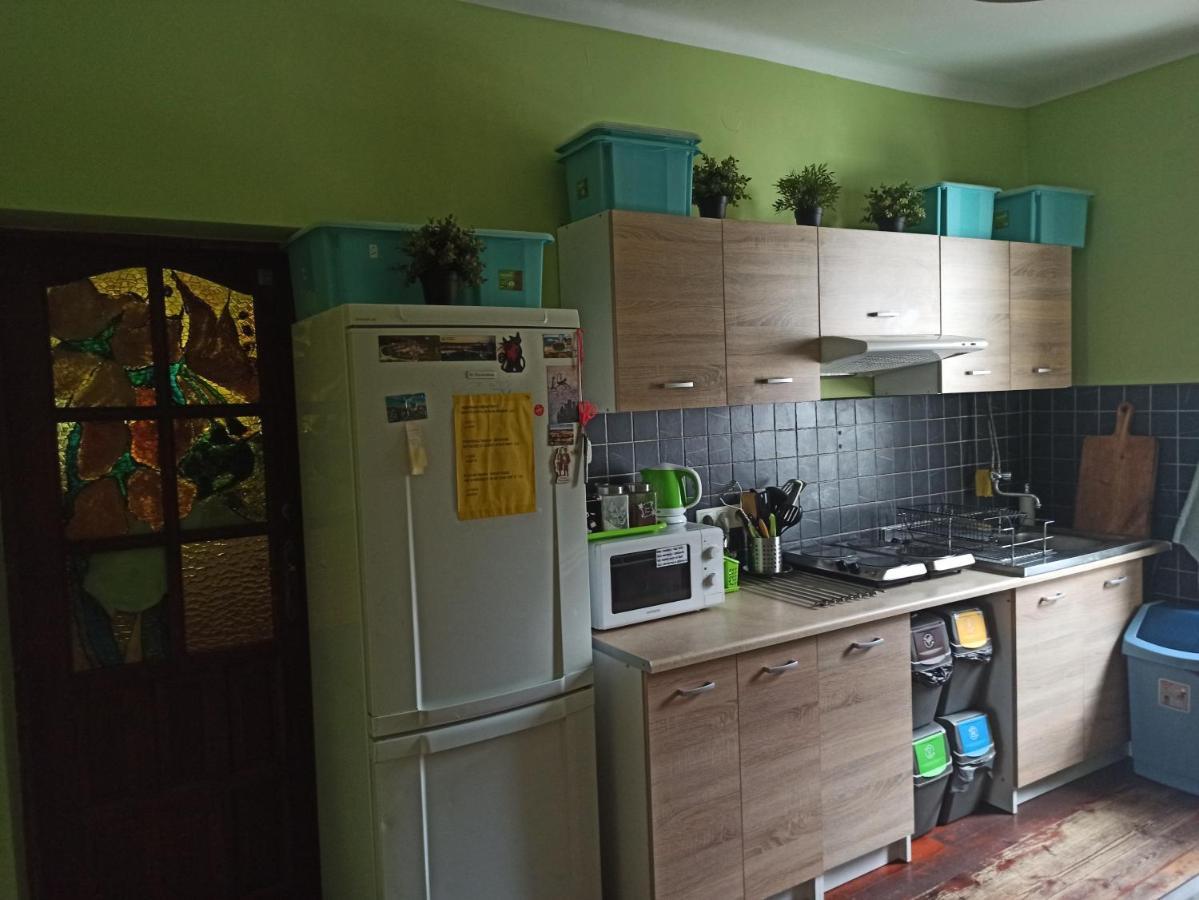 Willa Retro Hostel Krasków Eksteriør bilde