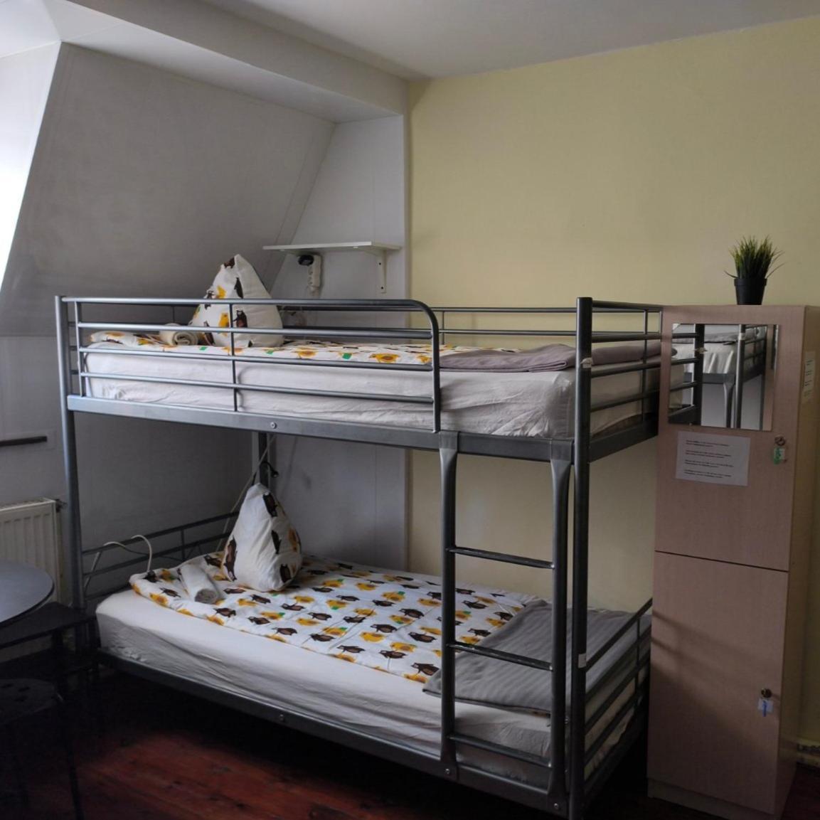 Willa Retro Hostel Krasków Eksteriør bilde